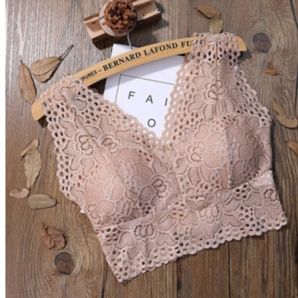 Other - Women's Beige Lace Bralette Size Small